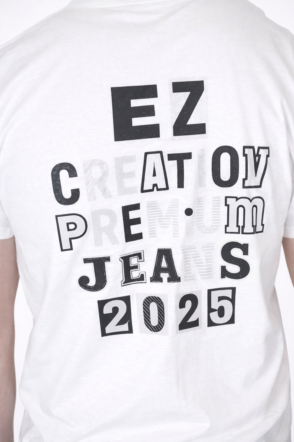 T-shirt. Personnalisation sur vêtement