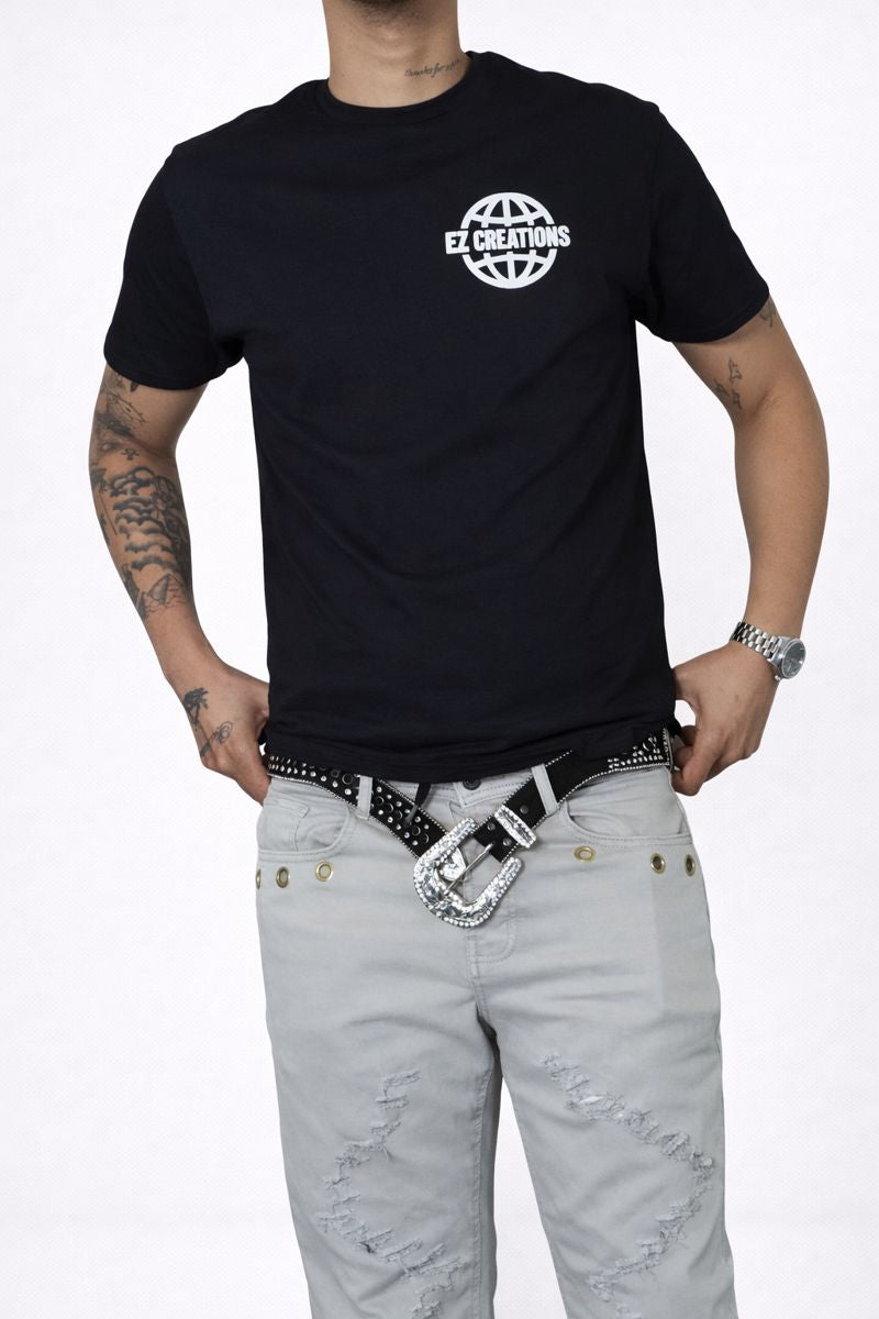 T-shirt. Personnalisation sur vêtement